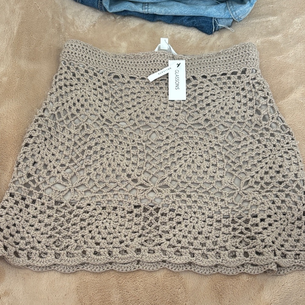Glassons Crochet Mini Skirt in Beige